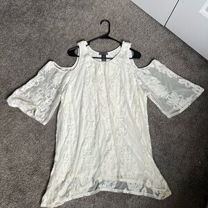 Chelsea & Theodore Cream Lace Cold Shoulder Blouse